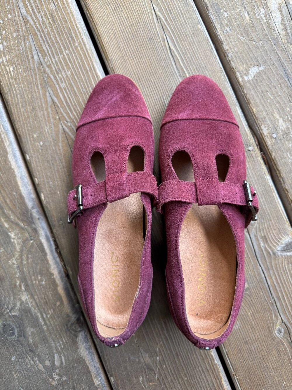 Vionic Carmen T-Strap Port Wine Colored Suede Loafers in Women's 8.5/EU 39 - Picture 11 of 16